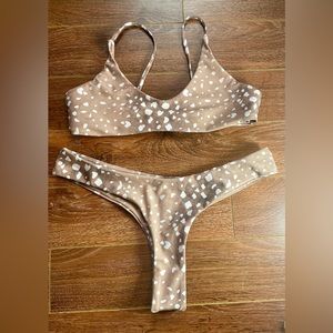 🆕 cheeky bikini, small